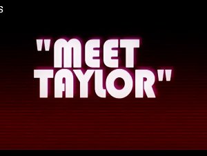 The union between Taylor and her dog: a passionate encounter for animal lovers